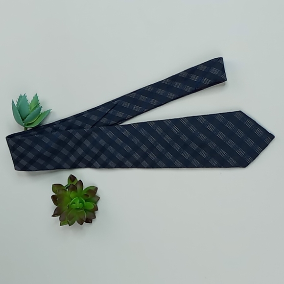 John Varvatos Navy/Gray Diagonal Stripe Tie - Picture 2 of 9